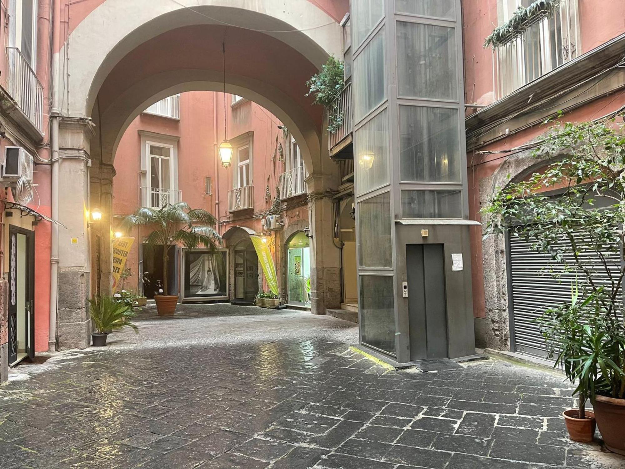 Urban Chic Suite Toledo Naples Luaran gambar